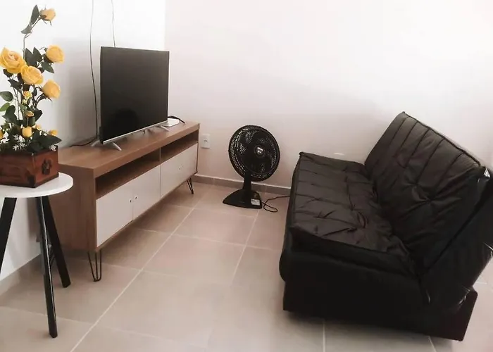 Casa Com 2 Quartos Nos Ingleses